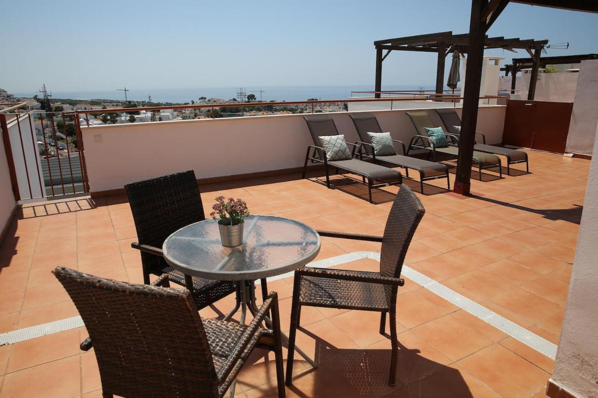 Andaluz Apartments Mar De Nerja Esterno foto
