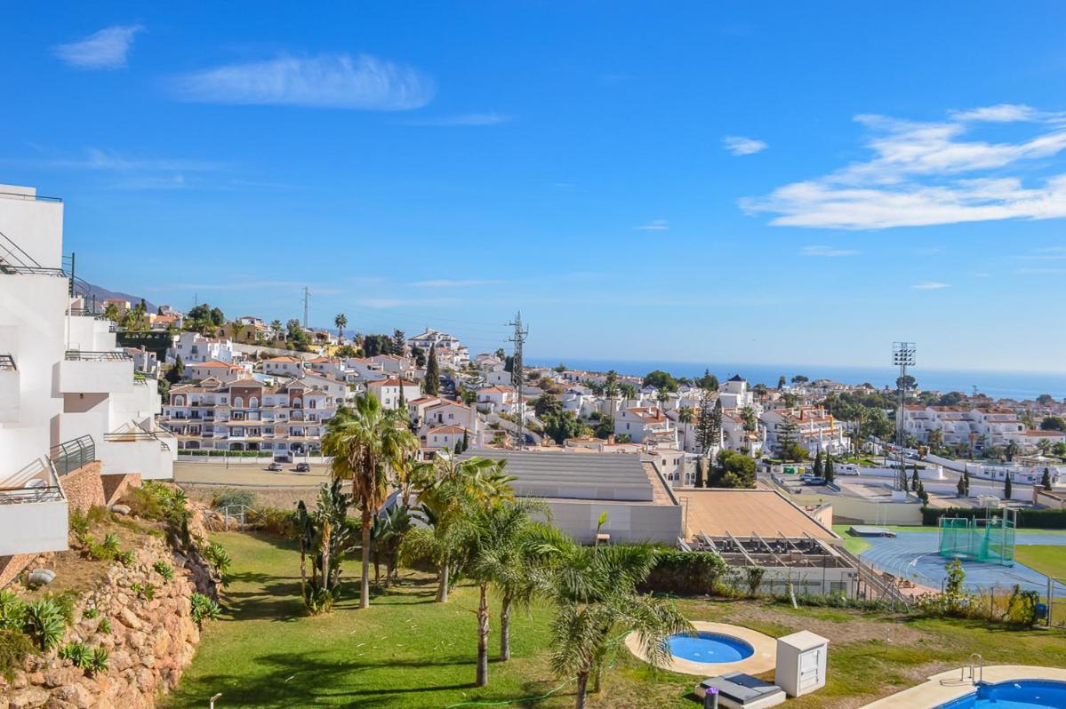 Andaluz Apartments Mar De Nerja Esterno foto