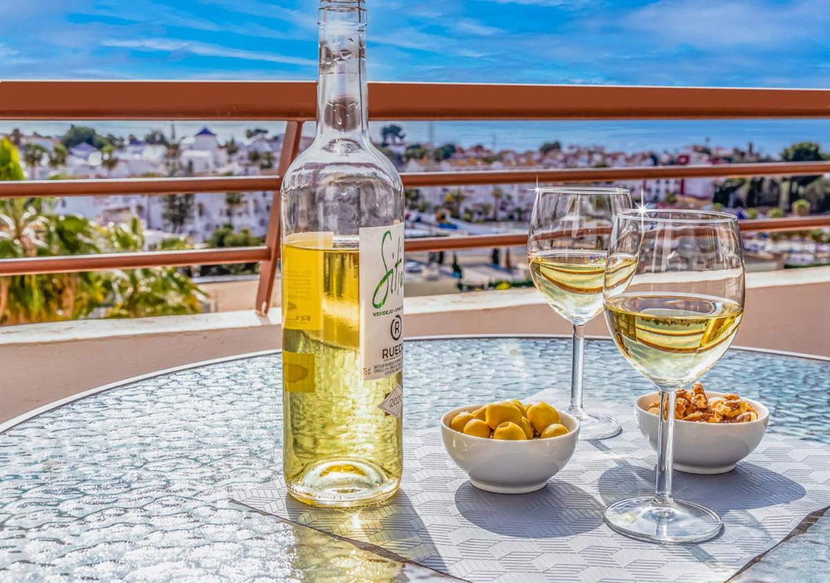 Andaluz Apartments Mar De Nerja Esterno foto