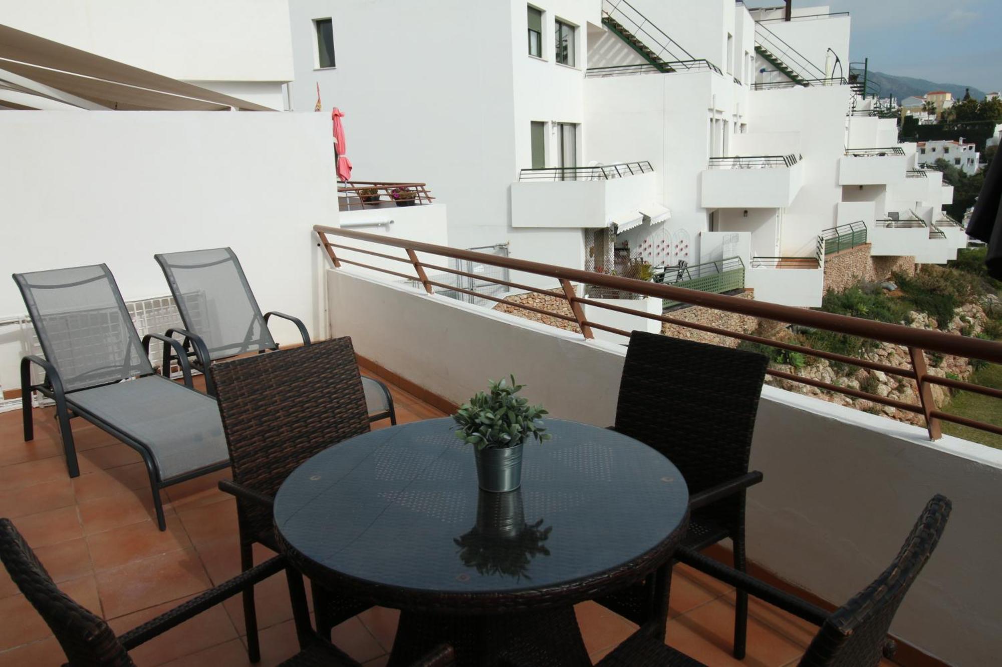 Andaluz Apartments Mar De Nerja Esterno foto
