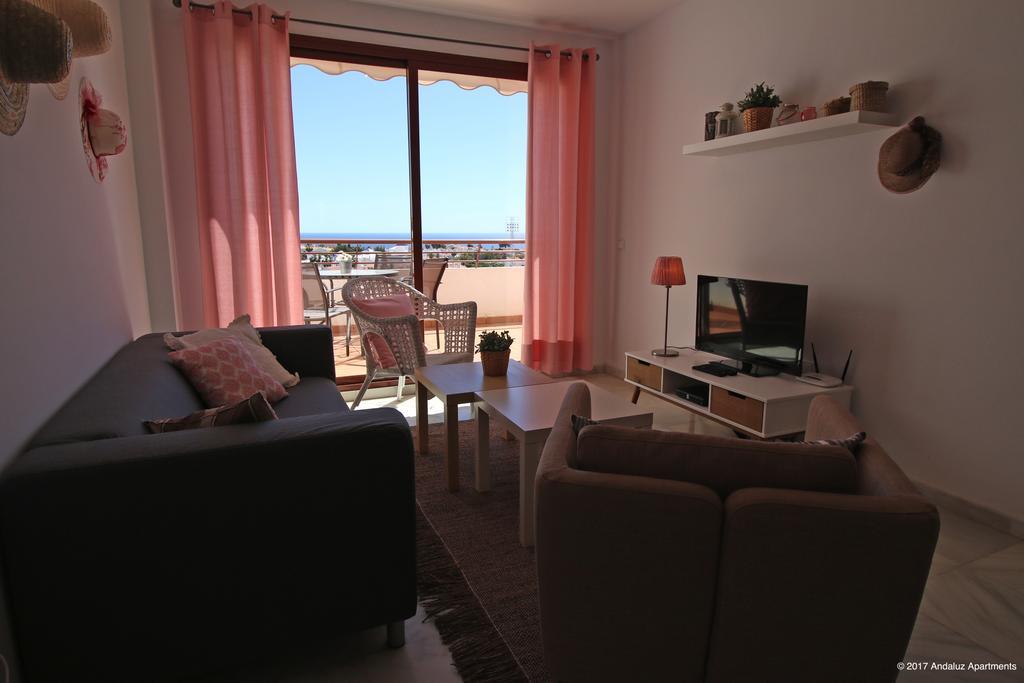 Andaluz Apartments Mar De Nerja Esterno foto